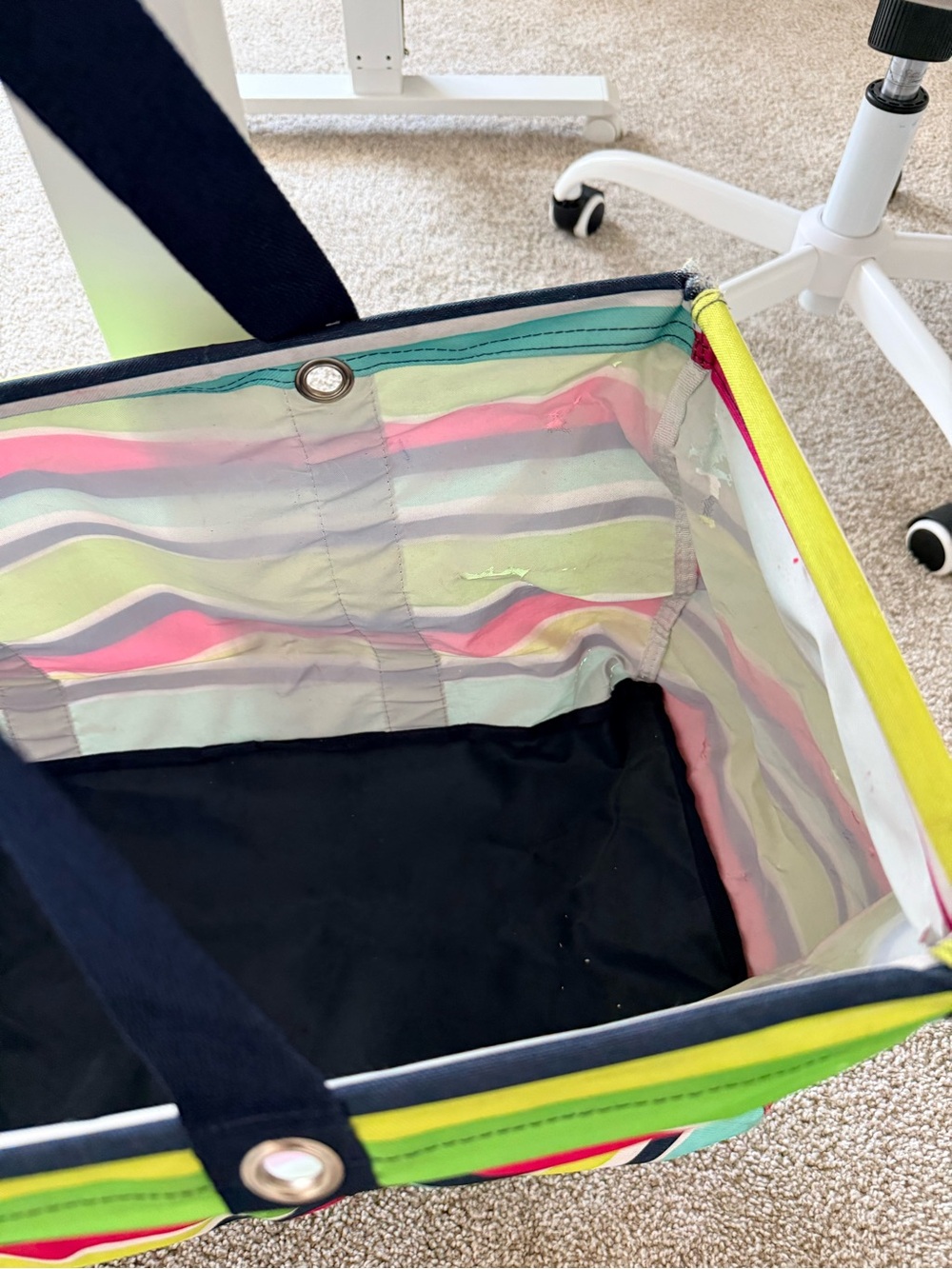 Thirty-one large utility tote - Picture 5 of 8